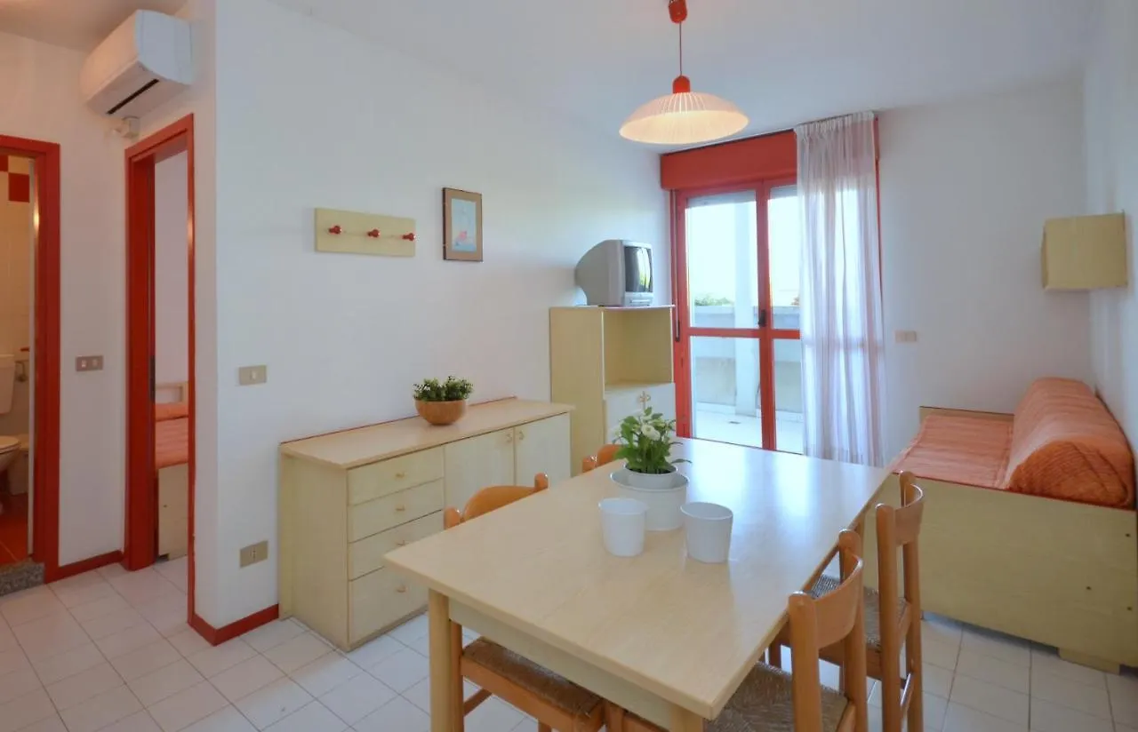 Appartamenti Urano Bibione 0*,